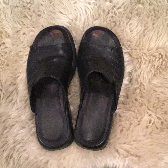 Dansko Shoes - Dansko Leather Slides